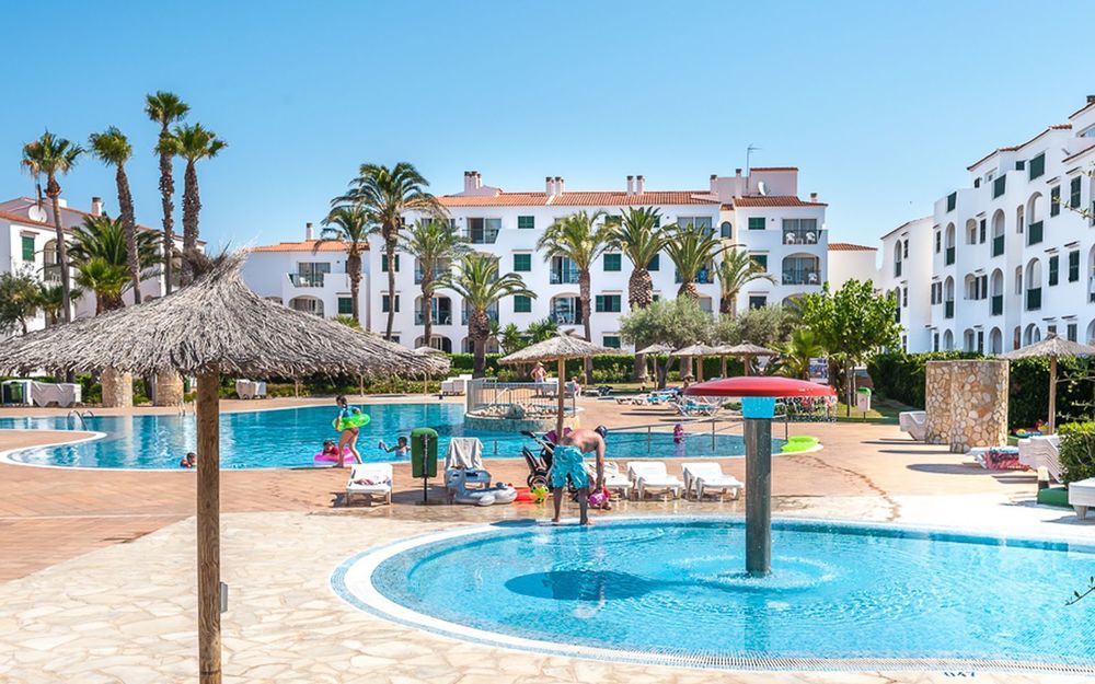 Apartamentos Vista Blanes カラ・エン・ブラネス エクステリア 写真